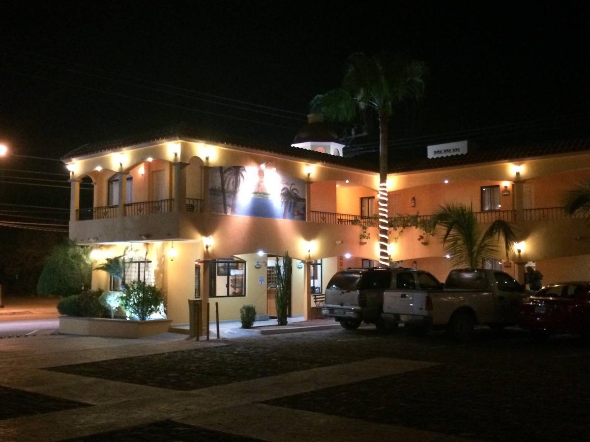 Hotel Posadas Del Ryal Ciudad Constitución Eksteriør billede