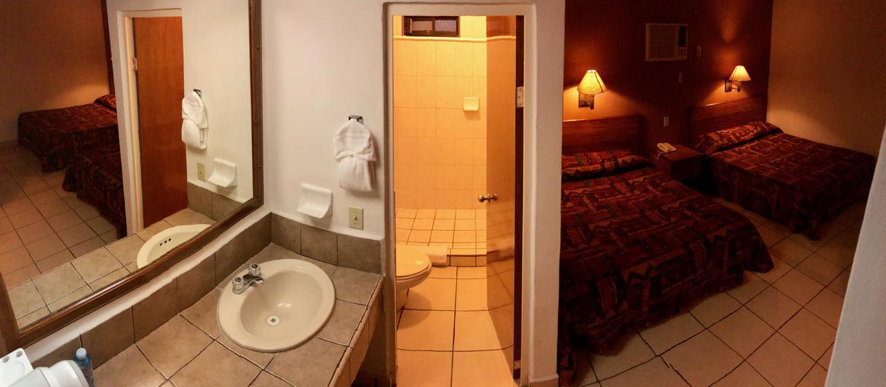 Hotel Posadas Del Ryal Ciudad Constitución Eksteriør billede