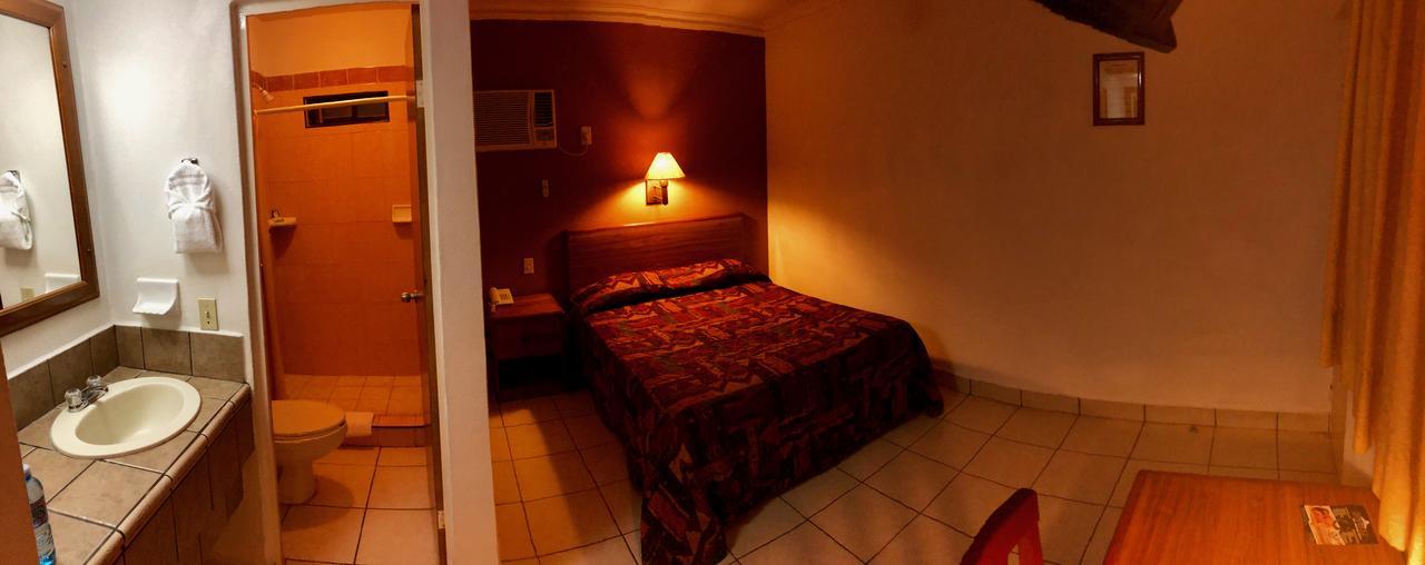 Hotel Posadas Del Ryal Ciudad Constitución Eksteriør billede