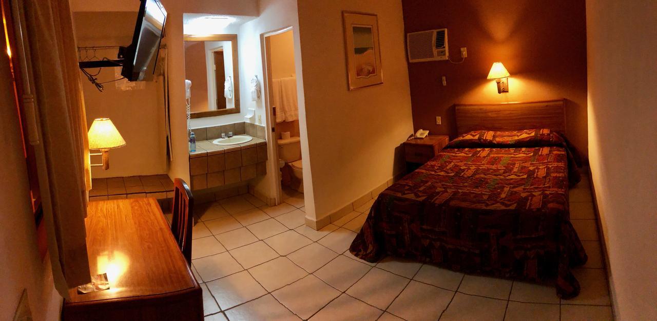 Hotel Posadas Del Ryal Ciudad Constitución Eksteriør billede