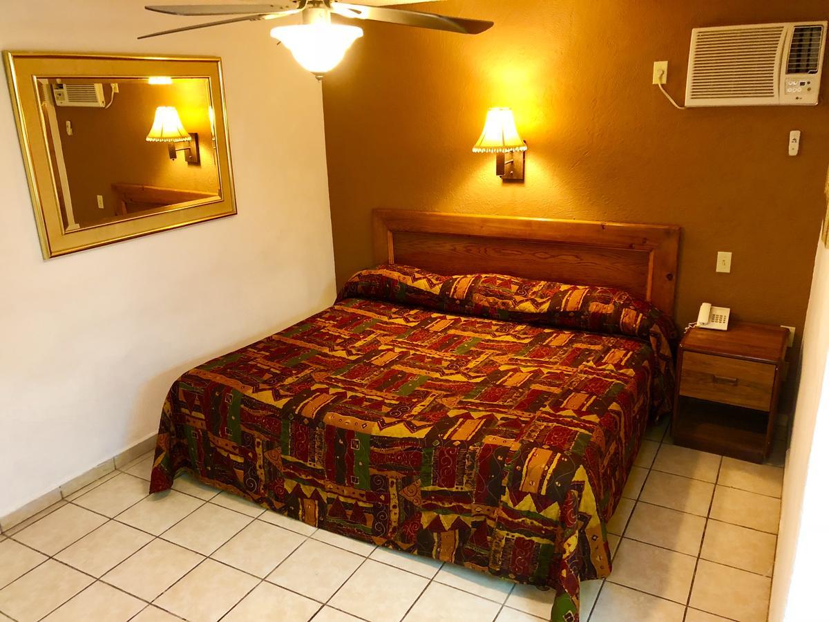 Hotel Posadas Del Ryal Ciudad Constitución Eksteriør billede