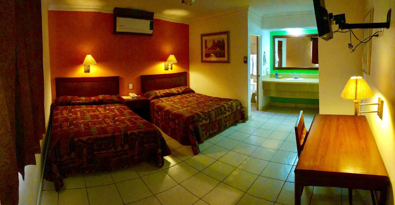 Hotel Posadas Del Ryal Ciudad Constitución Eksteriør billede